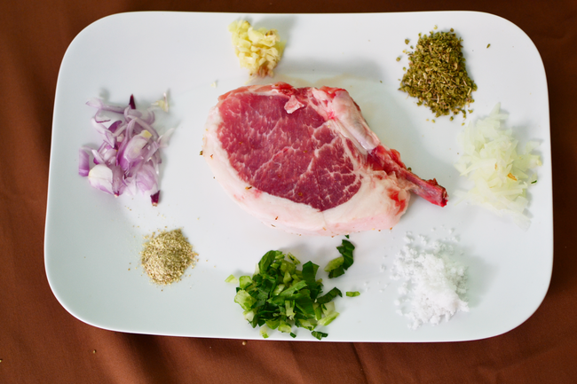 Thịt lợn đắt nhất Việt Nam: Tới gần 1 triệu đồng/kg - ảnh 3