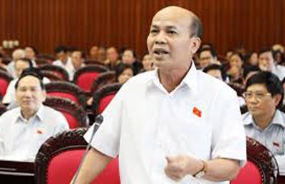 Chủ tịch Quốc hội yêu cầu “dẹp” ngay việc “đếm trứng thu phí” - ảnh 1