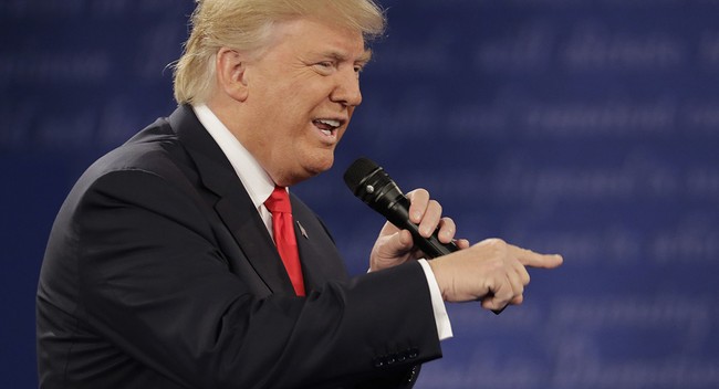Donald Trump: “Tôi không biết Putin. Tôi chả biết gì về nước Nga...“ - ảnh 1