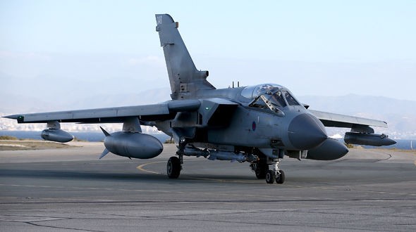 Cựu Bộ trưởng nội các Anh muốn bắn hạ máy bay Nga ở Syria - ảnh 1