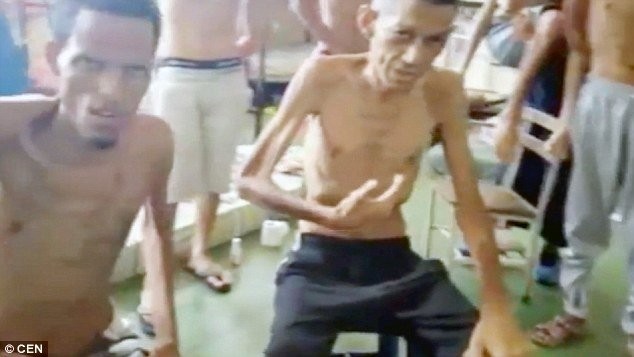 Tù nhân Venezuela khốn khổ vì đói khát - ảnh 1
