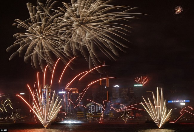 Toàn cảnh thế giới đón năm mới 2017 với không khí tươi vui và pháo hoa rực rỡ - ảnh 31
