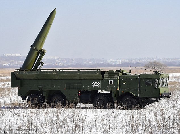 Nga “trả đòn” Mỹ-NATO với S-400, Iskander cắm giữa lòng châu Âu - ảnh 1