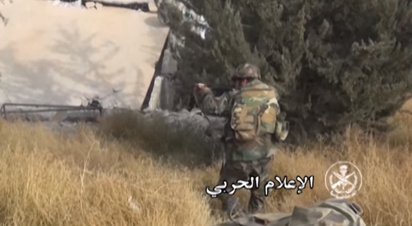 Chiến trận giằng co ác liệt giữa quân đội Syria và chiến binh IS, en - Nursa - ảnh 23