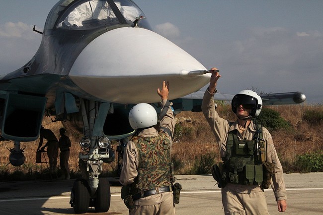Không quân Nga tiêu diệt thêm gần 300 mục tiêu khủng bố Syria - ảnh 1