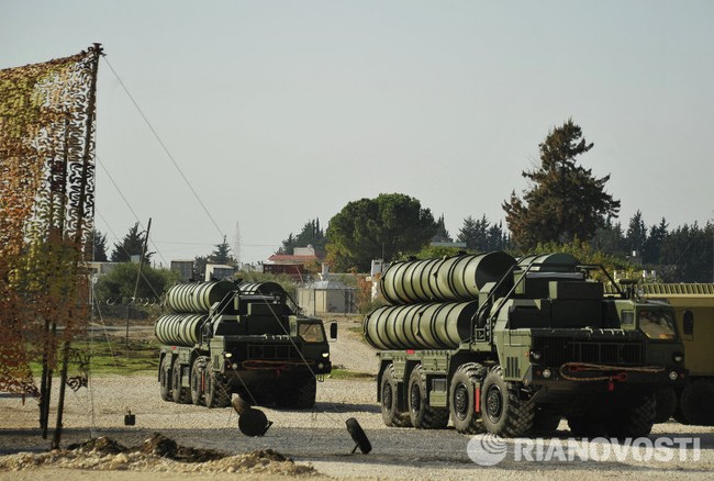 Video và ảnh triển khai hệ thống S-400 siêu hiện đại ở Syria - ảnh 1