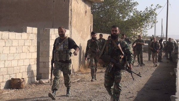 Quân đội Syria cố gắng tấn công, IS quyết giữ nguồn sống - ảnh 1