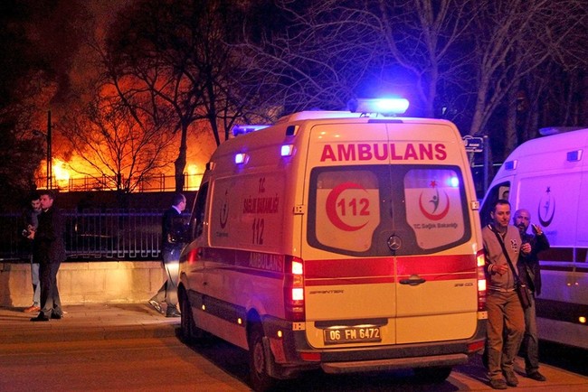 Khủng bố ở Ankara khiến 28 người thiệt mạng - ảnh 7
