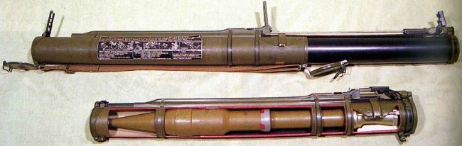 Video: Cận cảnh súng phóng lựu RPG 18 thời Xô viết xuyên qua xe thiết giáp có bảo vệ - ảnh 2
