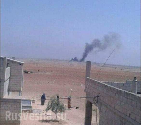Trực thăng vận tải Mi-8 của Nga bị bắn hạ ở tỉnh Idlib (video) - ảnh 3