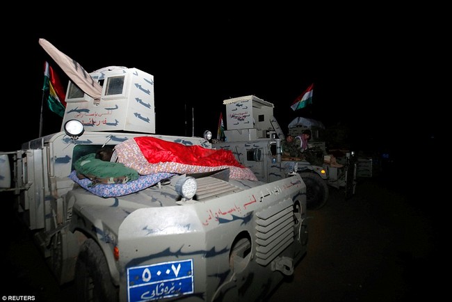 Iraq tổng tấn công giành thành trì Mosul từ tay IS (video) - ảnh 23