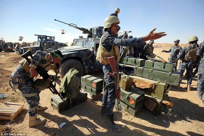 Iraq tổng tấn công giành thành trì Mosul từ tay IS (video) - ảnh 27