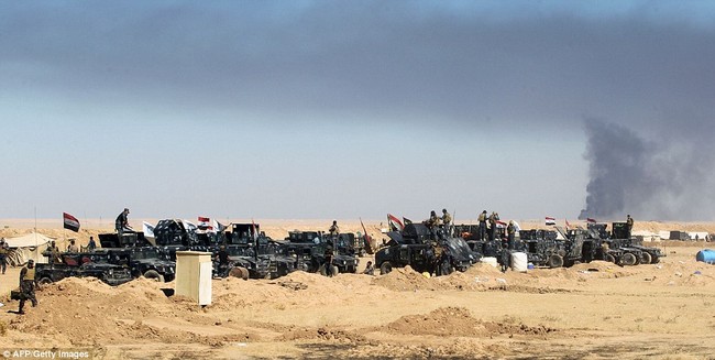 Iraq tổng tấn công giành thành trì Mosul từ tay IS (video) - ảnh 38