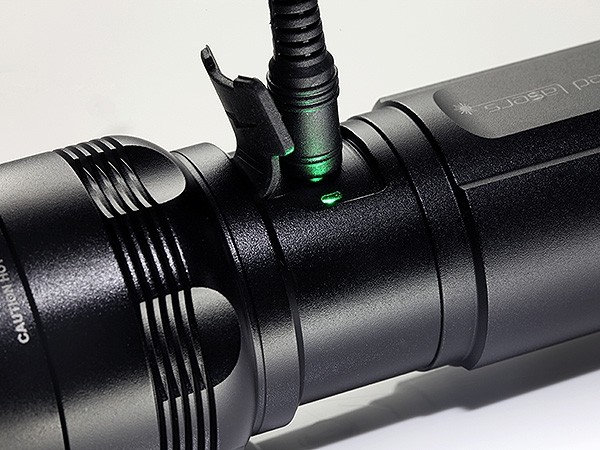 Flash Torch Mini - Đèn pin đốt du lịch nhỏ nhất thế giới (video) - ảnh 2