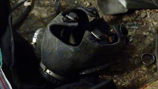 Chiến sự Aleppo: Phát hiện vũ khí hóa học của phiến quân (video) - ảnh 2