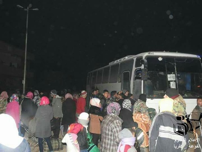 Chiến sự Syria: Tha mạng hàng ngàn phiến quân để đổi lấy thường dân - ảnh 2