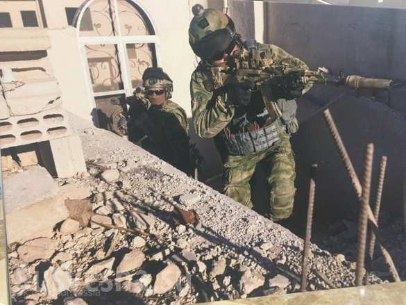 Chiến sự Syria: Đặc nhiệm Nga lộ diện trên chiến trường (video) - ảnh 5