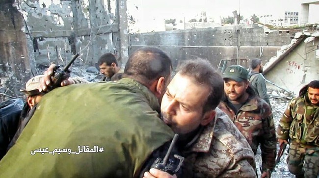 Phiến quân Syria thảm bại tại ngoại vi Damascus (ảnh-video) - ảnh 8