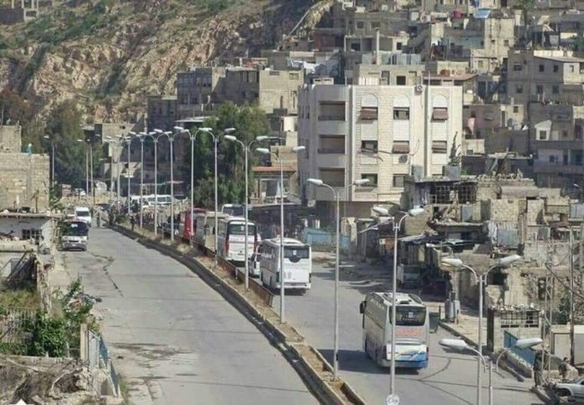 8.000 phiến quân Syria đầu hàng, giao nộp hai quận ngoại ô Damascus - ảnh 5