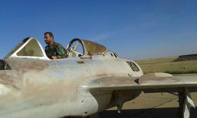 “Hổ Syria” đập tan IS, chiếm sân bay quân sự đông Aleppo - ảnh 3