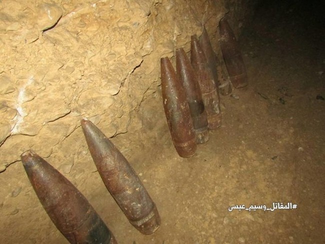 Chiến sự Syria: Phát hiện căn cứ ngầm khổng lồ của phiến quân ở ngoại vi Damascus - ảnh 4