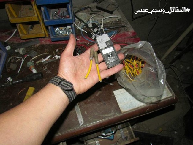 Chiến sự Syria: Phát hiện căn cứ ngầm khổng lồ của phiến quân ở ngoại vi Damascus - ảnh 11