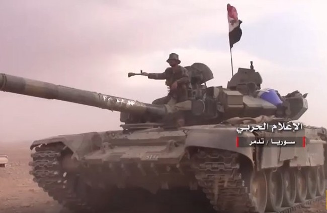 Quân đội Syria tấn công IS, tiến đánh về Deir- Ezzor từ Palmyra (ảnh - video) - ảnh 1