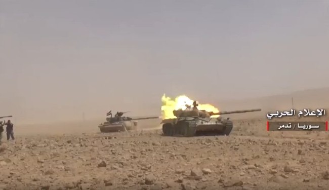 Quân đội Syria tấn công IS, tiến đánh về Deir- Ezzor từ Palmyra (ảnh - video) - ảnh 3