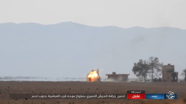 Nga trút sấm sét vào IS, giáng trả thất bại của quân đội Syria - ảnh 1