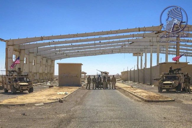 Chiến sự Syria: Đặc nhiệm Mỹ huấn luyện chiến đấu, tuần tra cùng phiến quân (video) - ảnh 7