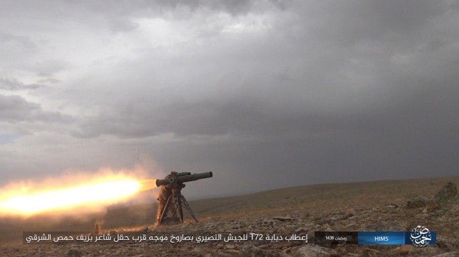 Không quân Nga đánh đòn hủy diệt, quân đội Syria truy quét IS ở Palmyra - ảnh 1