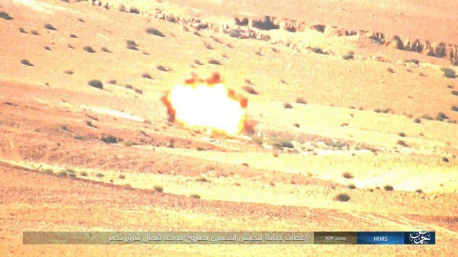 Không quân Nga đánh đòn hủy diệt, quân đội Syria truy quét IS ở Palmyra - ảnh 11