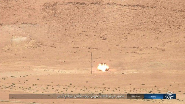 Không quân Nga đánh đòn hủy diệt, quân đội Syria truy quét IS ở Palmyra - ảnh 20