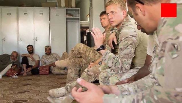Chiến sự Syria: IS đột kích, hành quyết 8 tay súng FSA để cảnh cáo đặc nhiệm Mỹ - ảnh 6