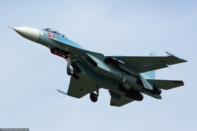 Nga tung Su-27SM3 mang tên lửa tầm bắn 110 km tới Syria - ảnh 3