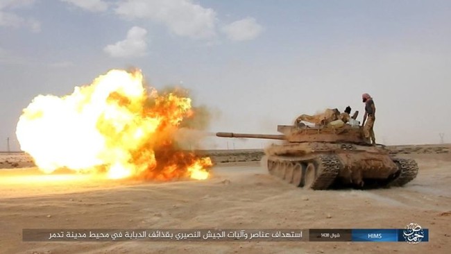 IS ép phiến quân tử chiến tại Palmyra (video) - ảnh 2