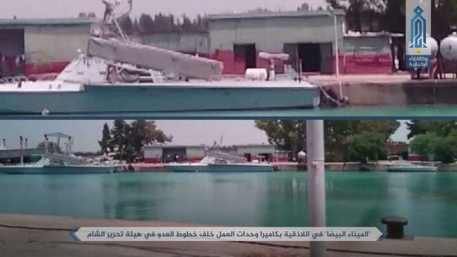 Phiến quân khoe tấn công căn cứ hải quân Syria - ảnh 1