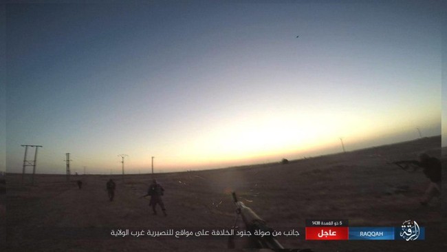 Quân đội Syria bị IS cho nếm thất bại tại Raqqa do chủ quan, sơ hở - ảnh 2