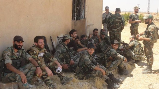 “Hổ Syria” sát cánh quân tình nguyện tiến đánh IS trên chiến trường Hama - ảnh 1