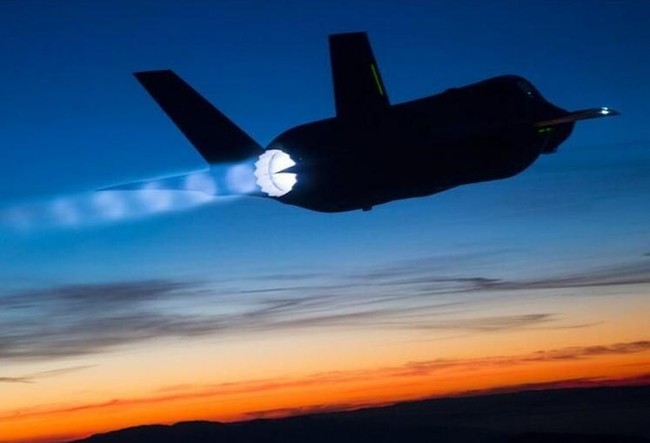Máy bay tàng hình F-35 Mỹ có khả năng chọc thủng mạng lưới phòng không Nga? - ảnh 2