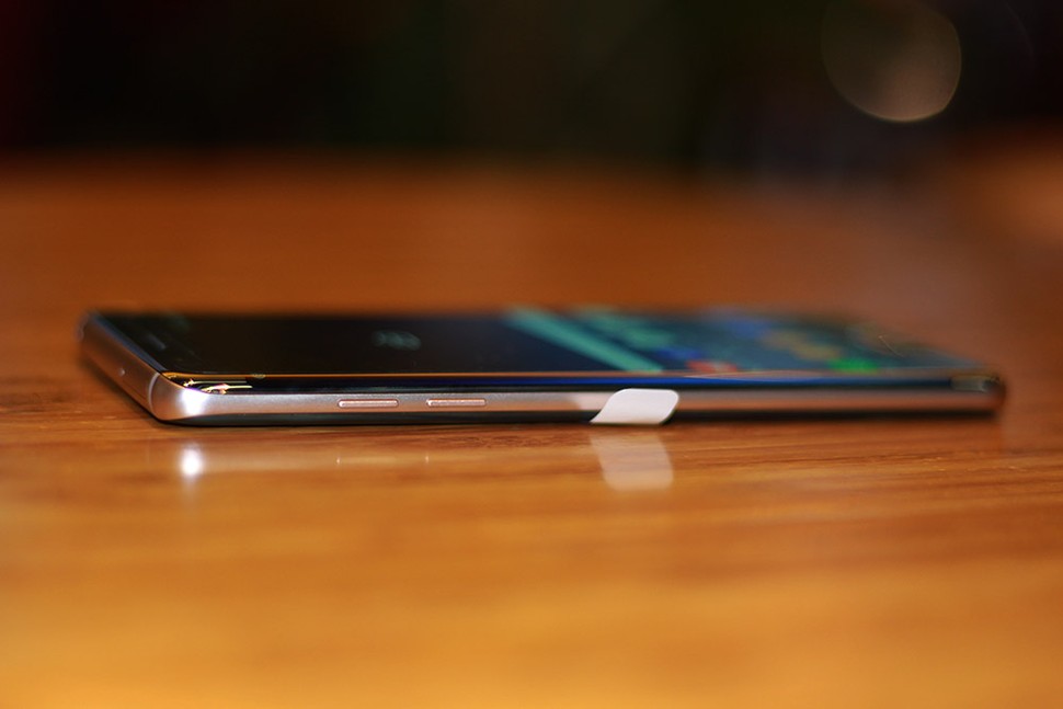 Cận cảnh Galaxy Note 7 tân trang đầu tiên về Việt Nam, giá 15 triệu đồng - ảnh 14