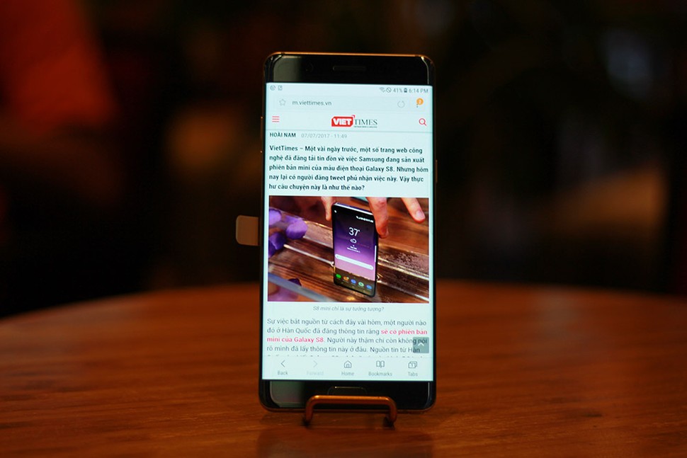 Cận cảnh Galaxy Note 7 tân trang đầu tiên về Việt Nam, giá 15 triệu đồng - ảnh 18