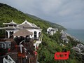 InterContinental Danang Sun Peninsula Resort đạt danh hiệu "Khách sạn 5 sao hàng đầu Việt Nam" do Tổng Cục du lịch và Hiệp hội Du lịch Việt Nam trao tặng