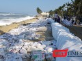 Bờ biển Cửa Đại trước nguy cơ bị "xóa sổ"