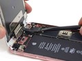 Apple thay thế pin cho iPhone 6S gặp lỗi sập nguồn