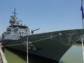 Sáng 4/6, tàu chiến mang tên lửa dẫn đường HMAS Ballarat và 188 sỹ quan, thủy thủ đã cập Cảng Tiên Sa, chính thức thăm hữu nghị Đà Nẵng trong 5 ngày.