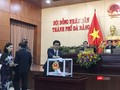 Sáng 17/12, ngày làm việc thứ 2 kỳ họp thứ 9 HĐND TP Đà Nẵng đã tiến hành lấy phiếu tín nhiệm đối với 24 người giữ các chức danh do HĐND bầu