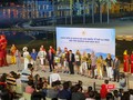Quang cảnh buổi đón nhận vị khách du lịch quốc tế thứ 4,6 triệu đến với Quảng Nam.
