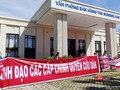 Khách hàng lại vác loa kẹo kéo, băng rôn đến Văn phòng bán hàng của dự án tỷ đô The Sunrise Bay (Đà Nẵng) để đòi nhà.