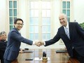 Phó Thủ tướng Vũ Đức Đam tiếp ông Francis Gurry, Tổng giám đốc Tổ chức Sở hữu trí tuệ thế giới (WIPO). Ảnh: Phương Hoa - TTXVN.